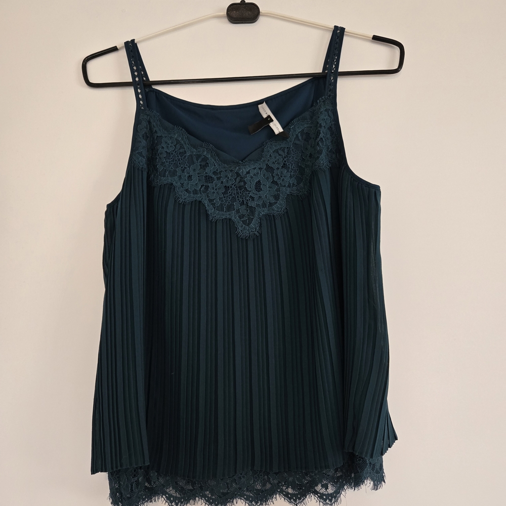 White House Black Market Teal Lace Pleated Blouse
